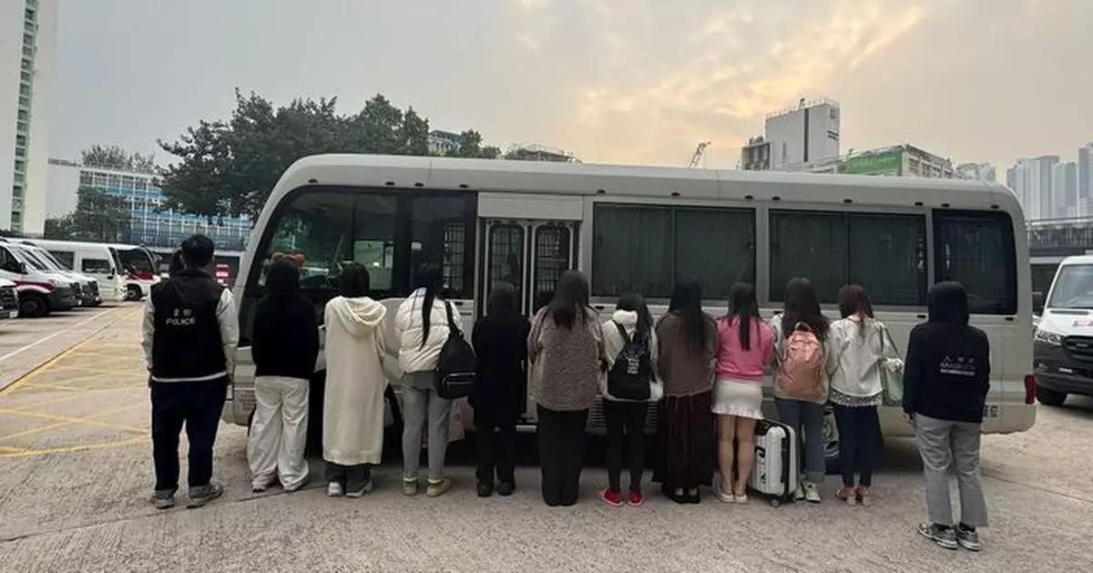 警方聯同入境處元朗掃黃 共拘21名內地女子涉違反逗留條件