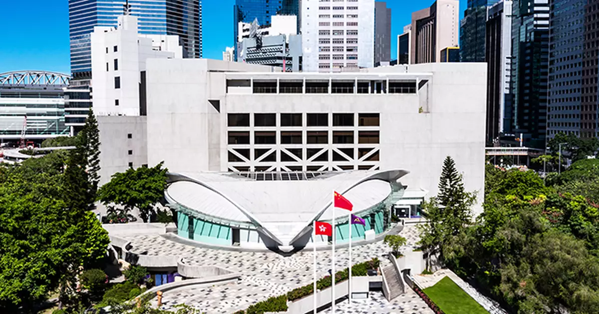 黃汝榮出任演藝學院校董會主席 任達榮為副主席