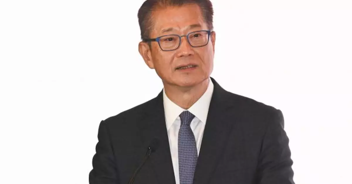 陳茂波沉痛哀悼蘇錦樑辭世　讚揚蘇錦樑盡責擔當堅持不懈