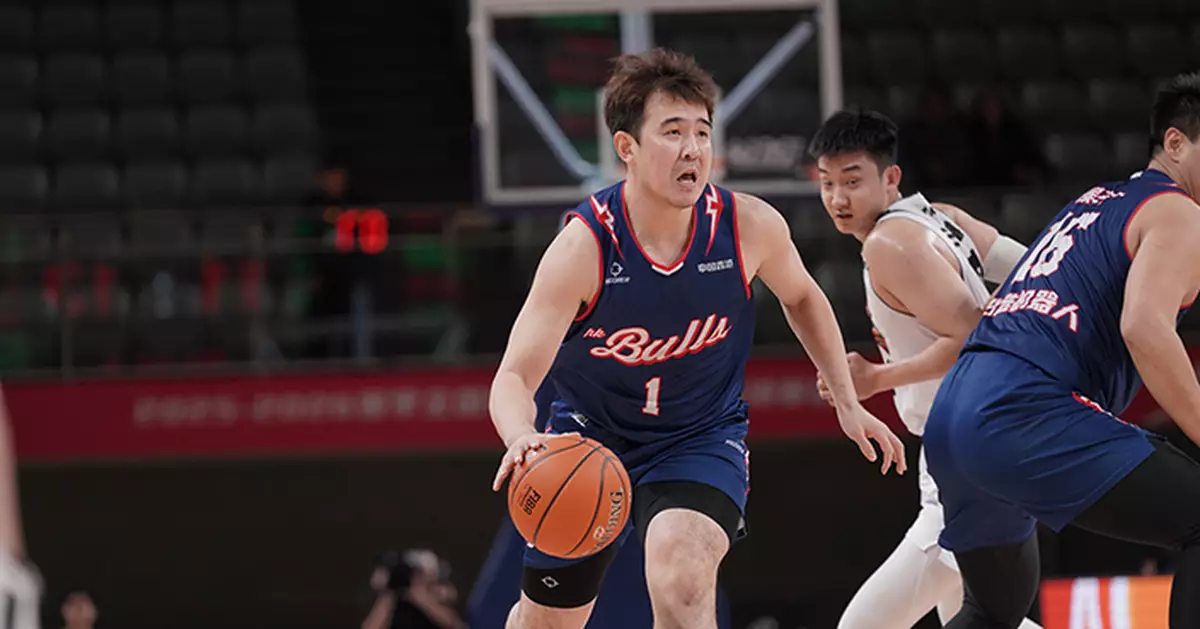 NBL香港金牛主場大勝石家莊翔藍 下半場全面爆發豪取開季11連勝穩守榜首