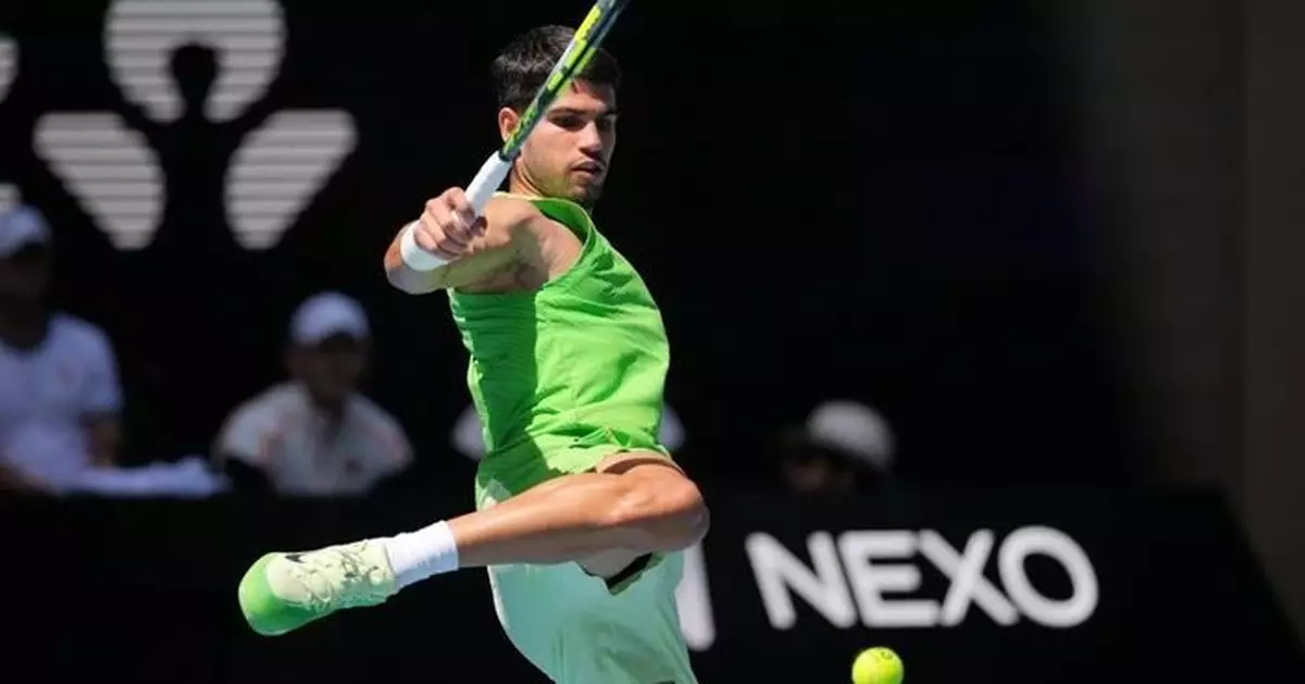 澳洲網球公開賽　艾卡拉斯首次晉級男單4強