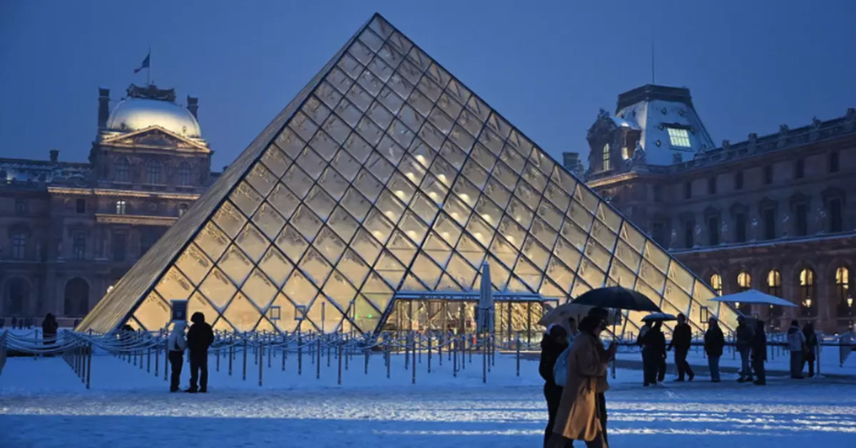 寒流侵襲歐洲多國下雪 陸空交通影響