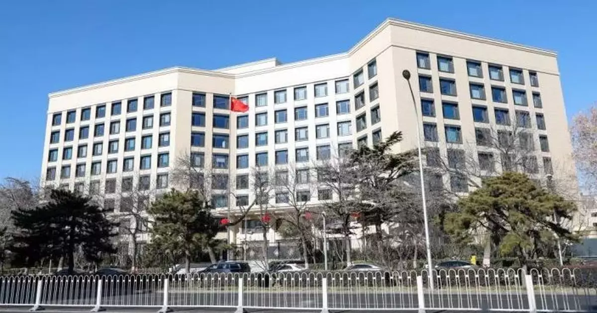 港澳辦署名文章：立法會主席選舉順利舉行 再次彰顯新選舉制度先進性優越性