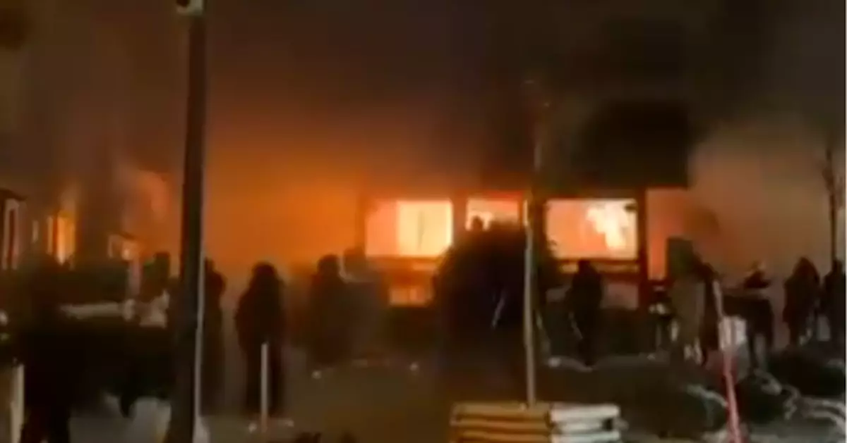 瑞士阿爾卑斯山滑雪勝地克萊恩蒙塔納酒吧大火 最少十死十傷