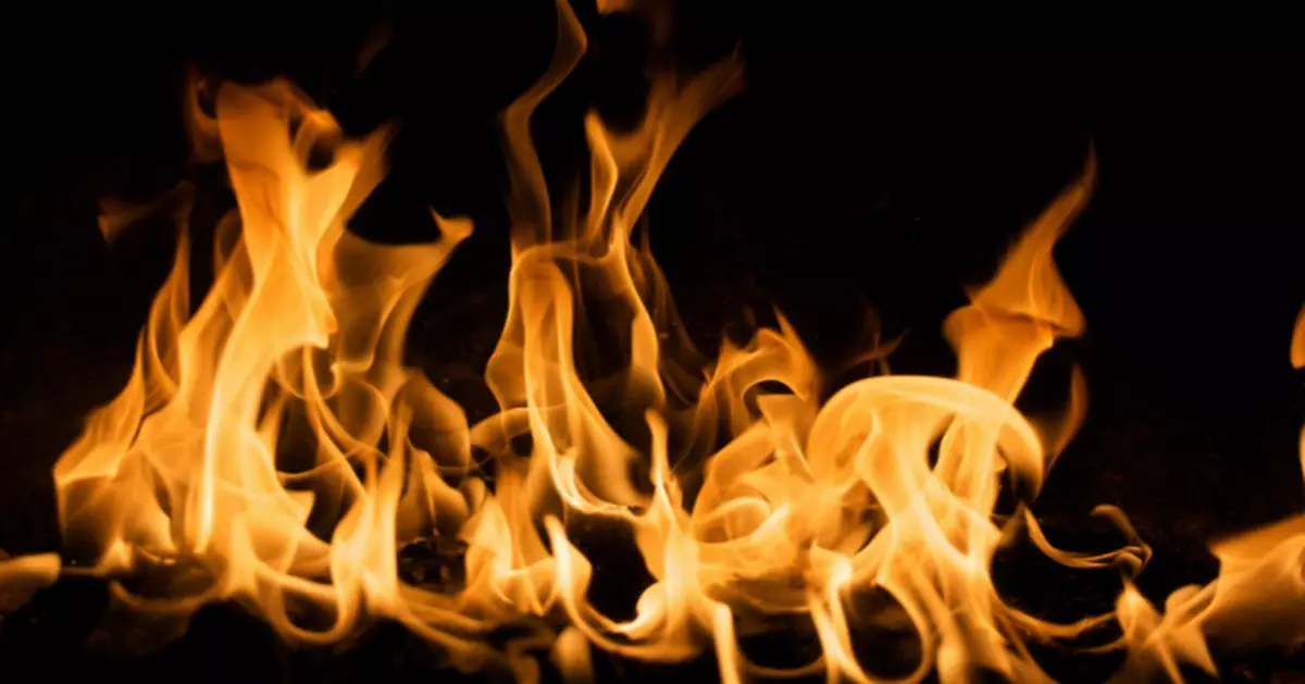 冬天睇好療癒！單調「火爐片」吸破億瀏覽　廣告收益逾934萬