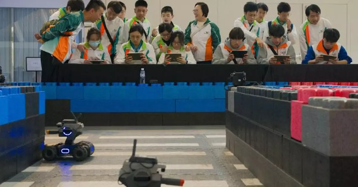 海關助理關長率青年考察前海 探索大灣區創業前景