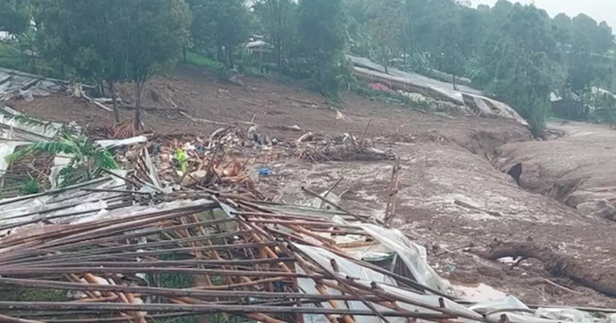 印尼西萬隆一村莊遇山泥傾瀉 至少7人死亡逾80人失蹤