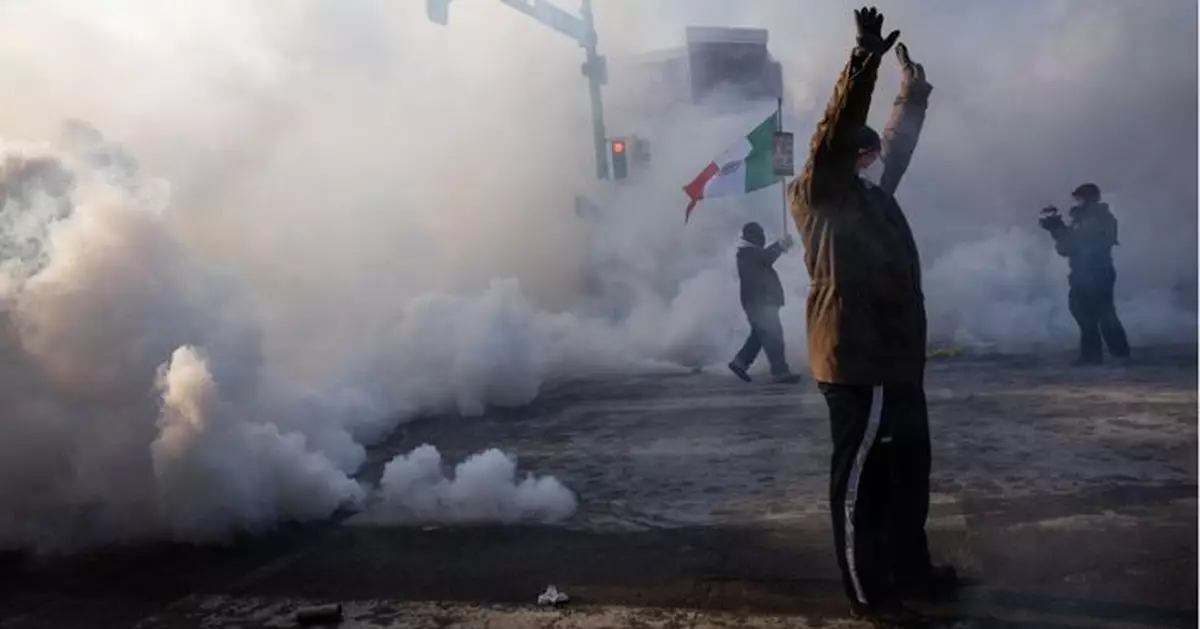 明尼蘇達再有公民被執法者擊斃觸發抗議 當局使用橡膠子彈催淚彈驅散