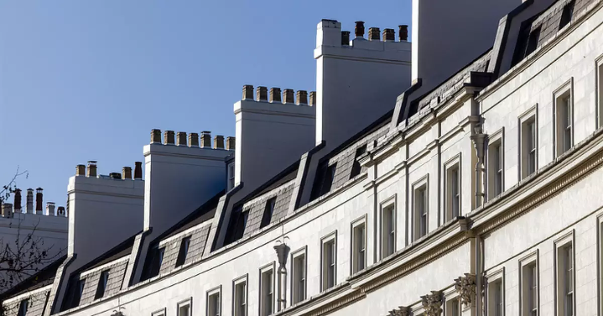 能源緊缺柴火爐翻紅！倫敦煙囪清掃行業復興 旺季日接逾70預約