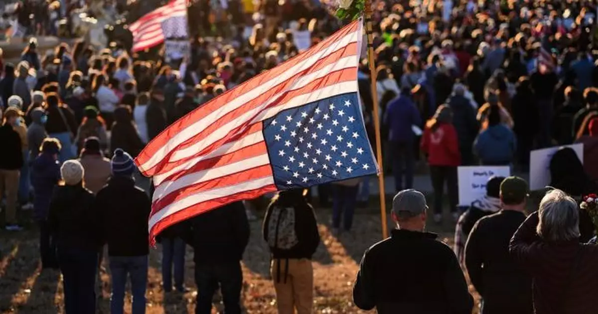 全美各地有團體集會 促政府從民主黨主政城市撤走移民執法人員