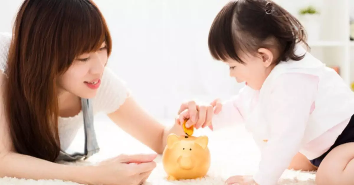 窮養的孩子獨立自主 肯負責任更孝順？網民一致反對：非錢的問題