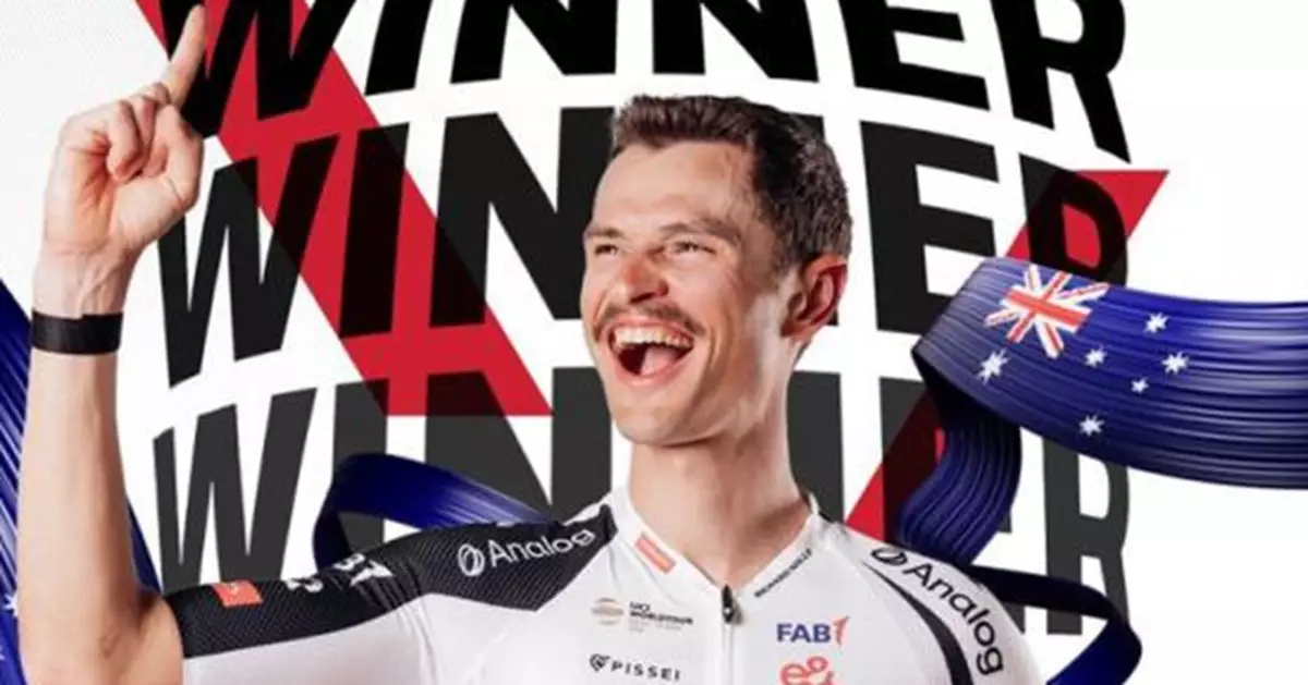 袋鼠突襲環澳賽！澳洲冠軍車手范恩遭撞飛 換車兩次追趕 驚險衛冕總冠軍