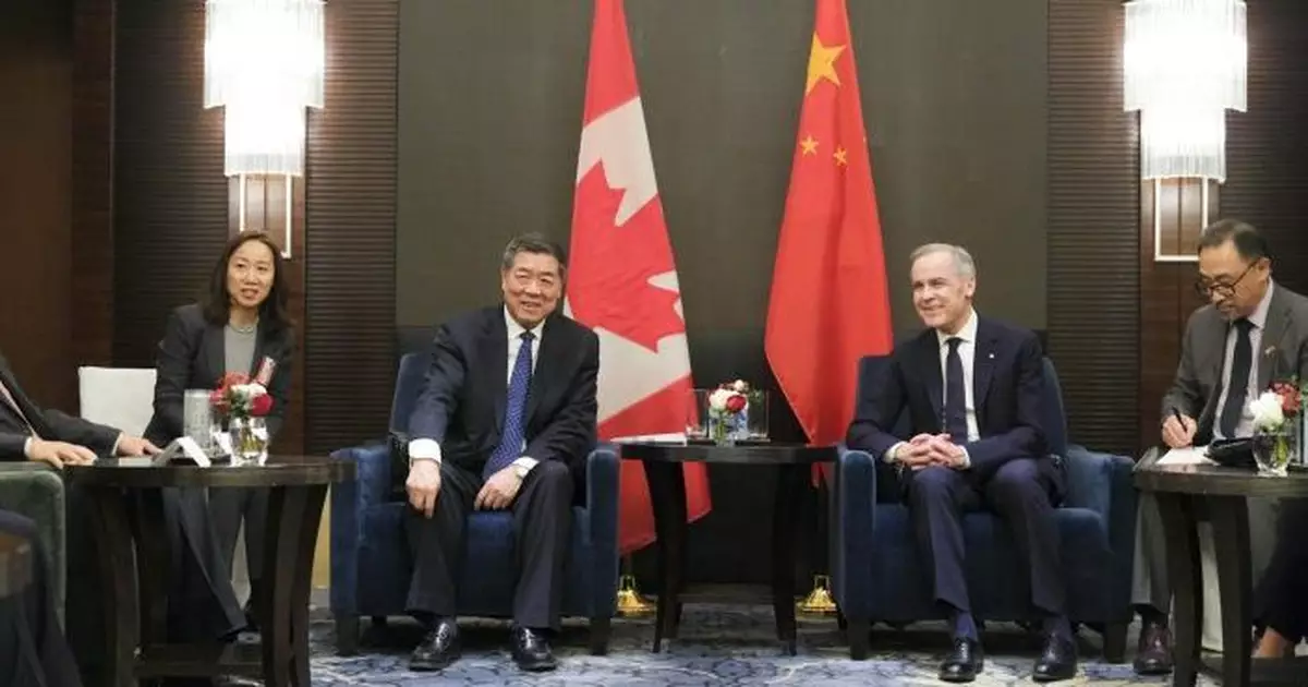 何立峰出席中加貿易投資晚宴  冀與加方共創合作新局面