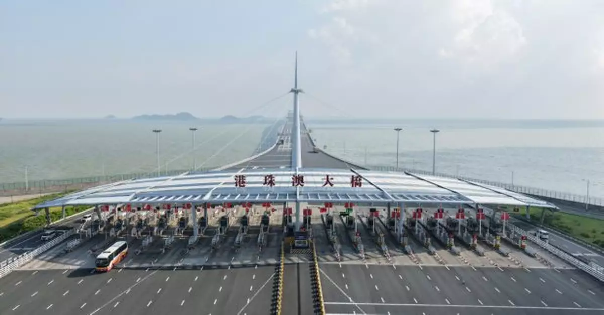 港珠澳大橋珠海公路口岸客流量累計突破1億人次