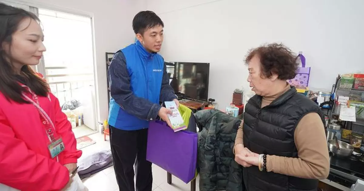 海事局與婦聯探訪長者介紹再生水