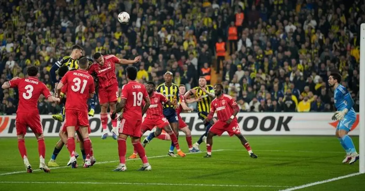 歐霸附首回合　諾定咸森林3:0費倫巴治