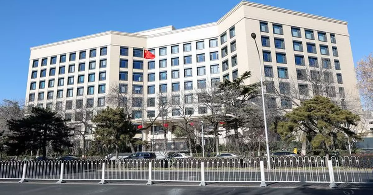 黎智英案 | 港澳平：黎智英被嚴懲有力彰顯法治精神 有力伸張公理正義