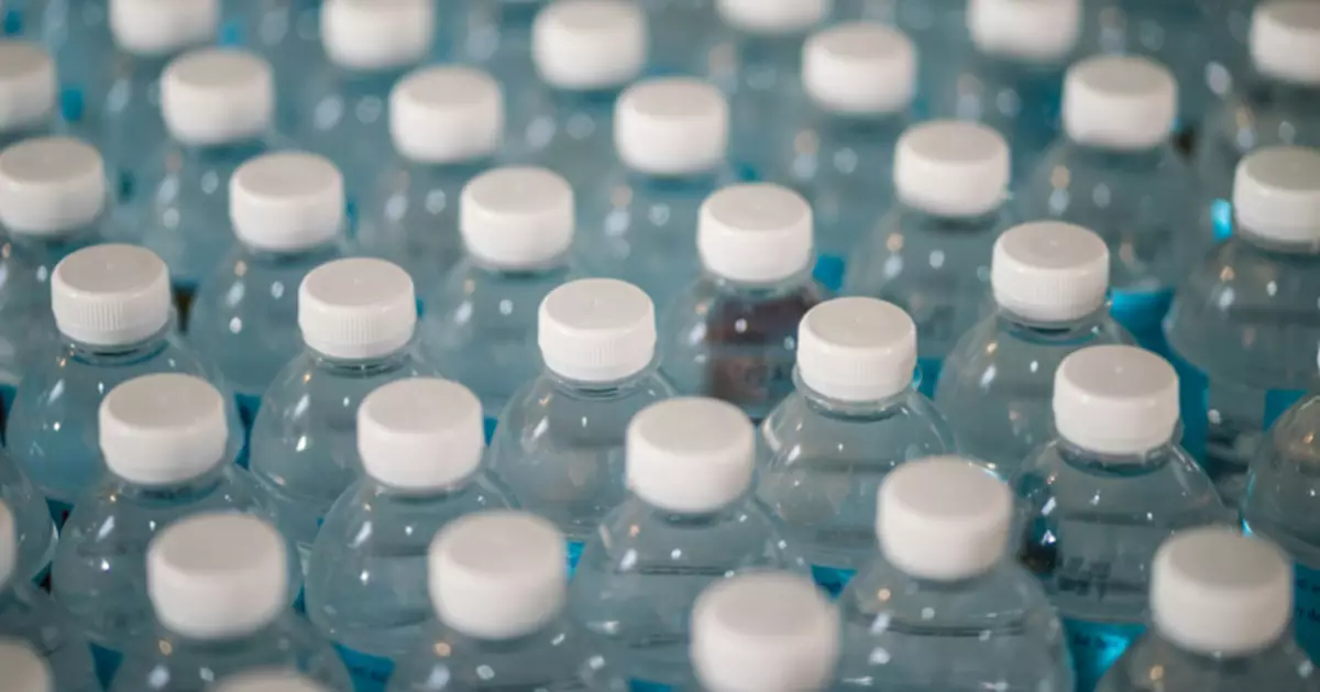 印度地下水七成受污染 平價樽裝水成生活必需