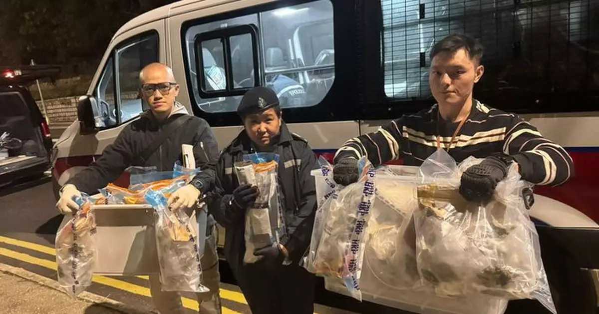 警方西貢大網仔路截查可疑貨車 拘捕35歲司機檢約57萬元毒品