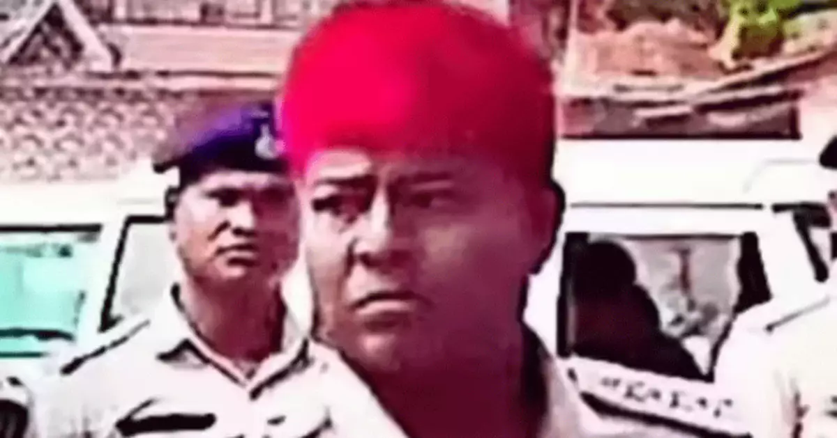 網傳印度警官染紅髮上班惹議 警隊稱數次提醒拒改 事主辯稱因病導致