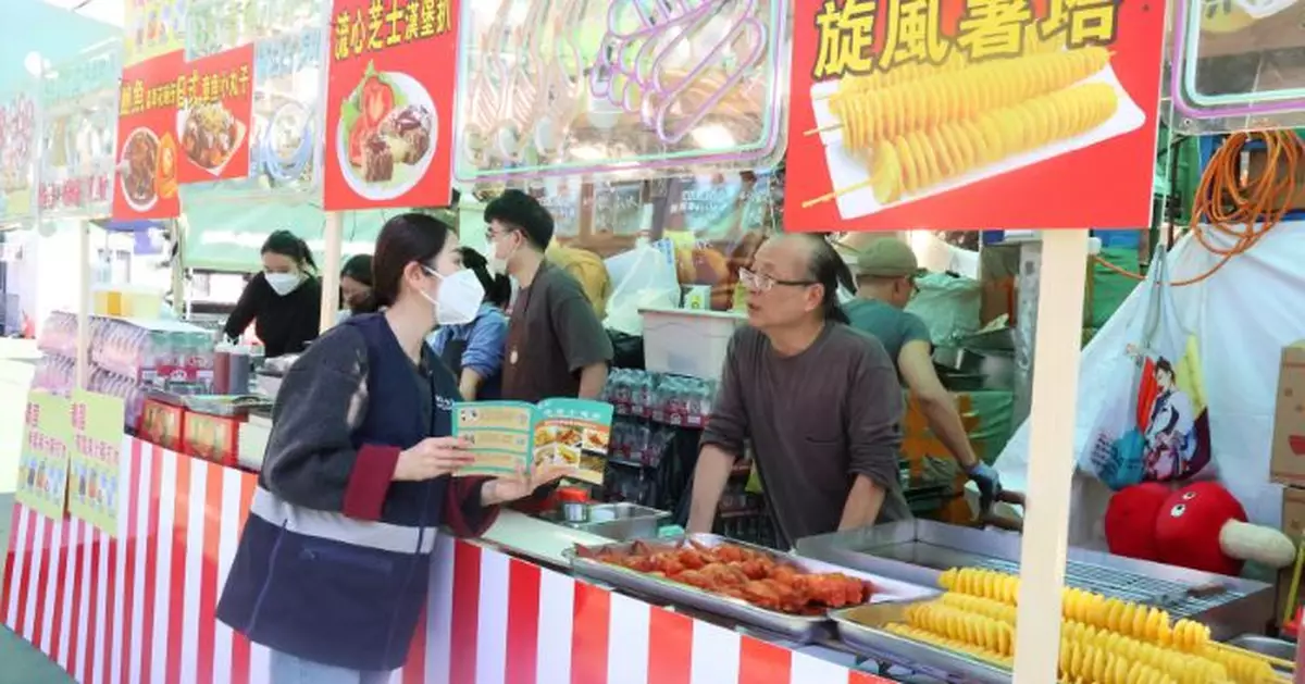 食安中心巡視年宵市場快餐攤位 檢碗仔翅臭豆腐魚蛋小籠包樣本化驗