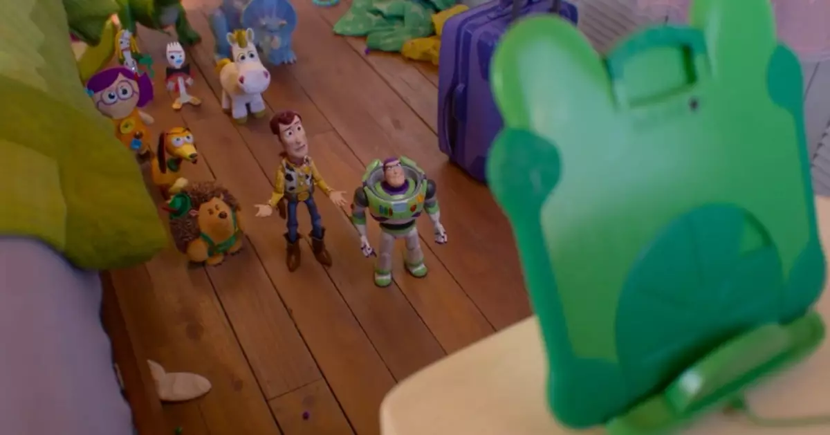 彼思史上最賣座動畫系列全球累積票房狂收近30億美元 《反斗奇兵5》胡迪巴斯光年翠絲升級大戰電子科技產品強敵