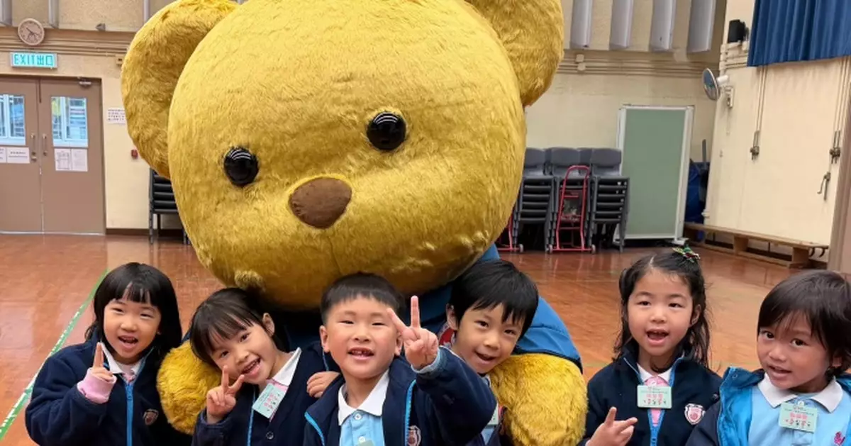 保安局「安仔」「熊仔」走進各區校園推廣國安法 受學生歡迎