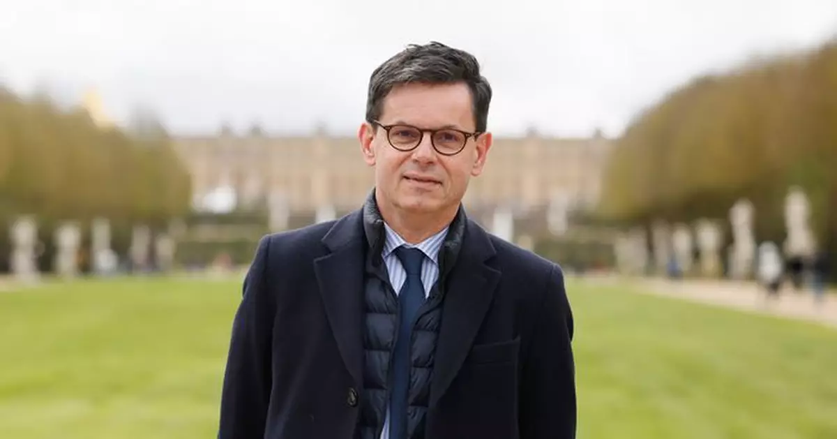 法國凡爾賽宮負責人勒里博接任羅浮宮館長