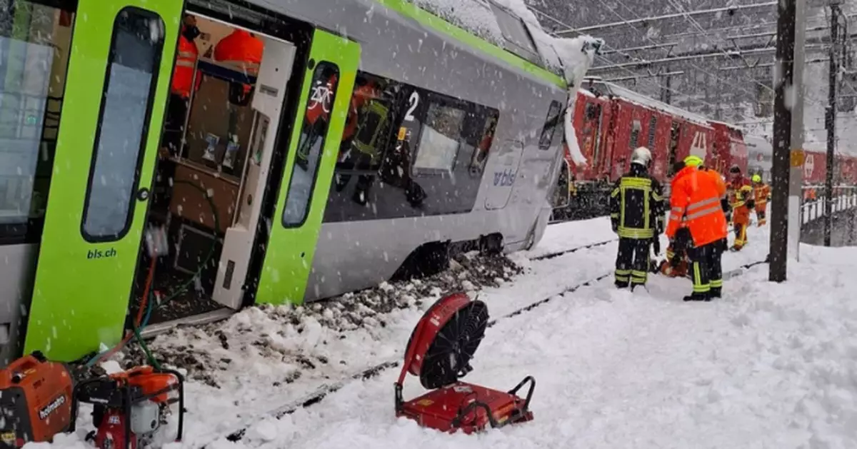 瑞士南部火車出軌最少5人受傷 疑積雪覆蓋鐵軌所致