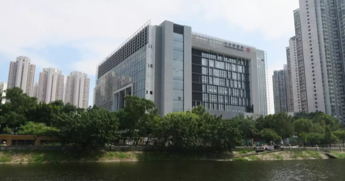 情侶天水圍天恩邨爭執 女方疑被推跌後腦着地一度昏迷送院 男方被捕