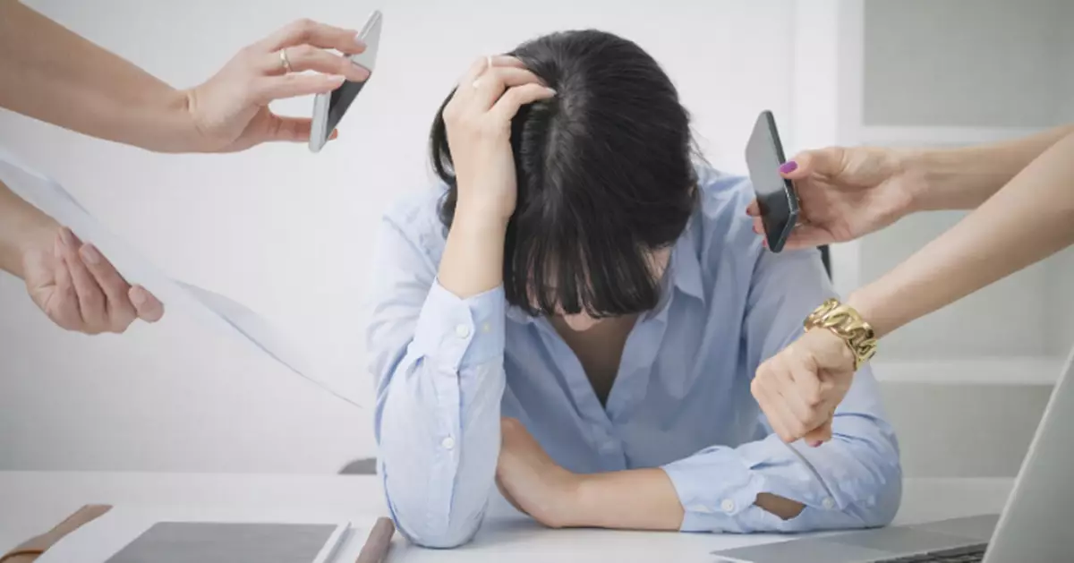 南韓近七成上班族收工仍接工作電話　逾八成受訪者呼籲立法禁止