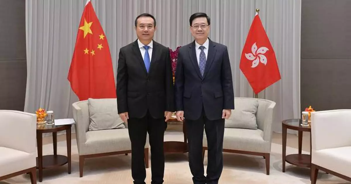 李家超會見珠海市委書記陳勇 加強「經珠港飛」協作冀將兩地建成灣區主要門戶