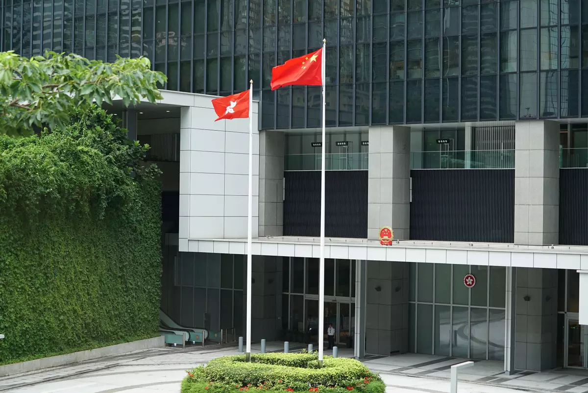 巴士的報記者攝