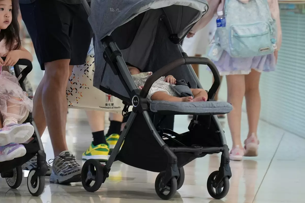 子女免稅額及額外子女免稅額由13萬元增加至14萬元。資料圖片