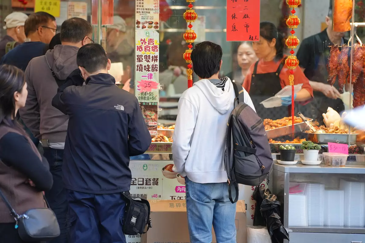 巴士的報記者攝