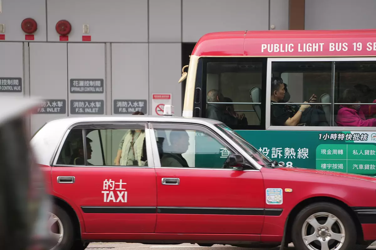 巴士的報記者攝