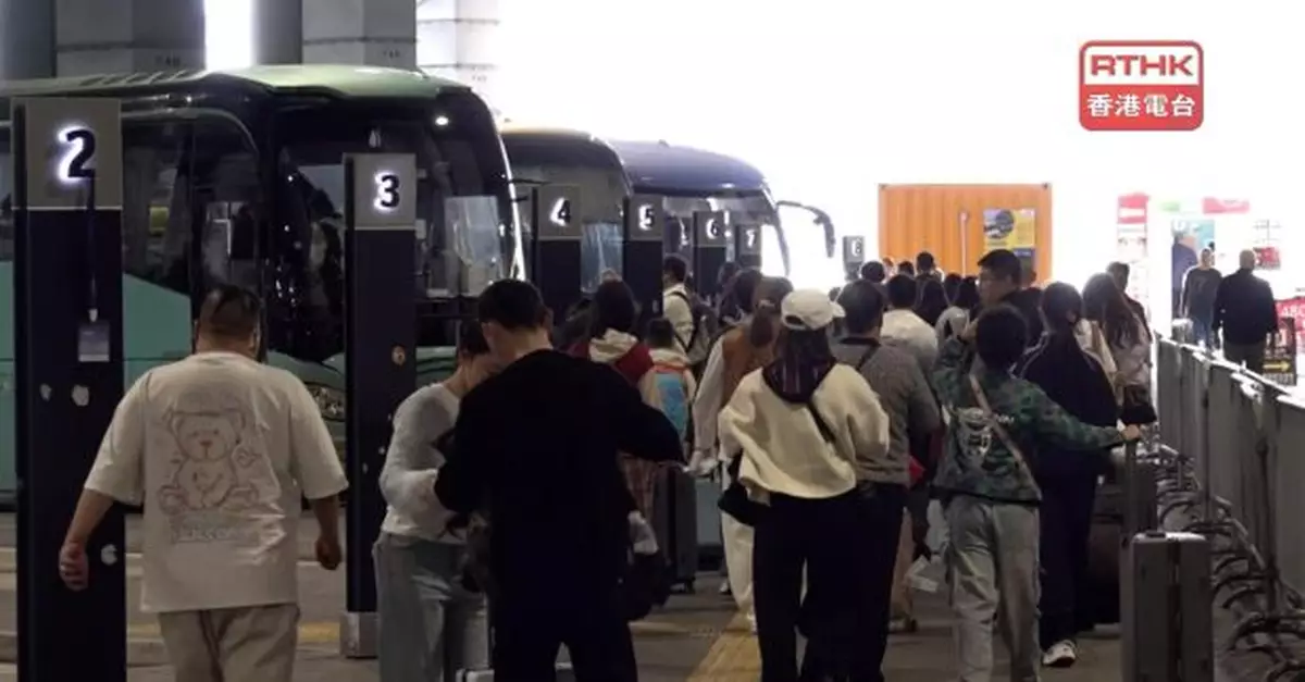 （已寫）內地當局料港澳陸路口岸今日達客流高峰