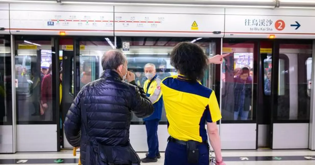 港鐵：路軌改道工程按計劃進行　屯馬綫目標明早頭班車起恢復正常