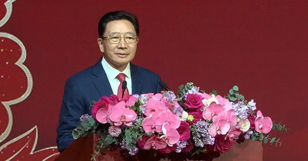 李家超稱積極打造經濟發展千里馬　周霽稱全力支持特區依法施政