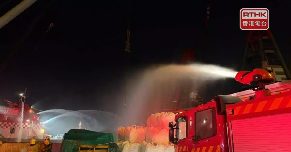 新油麻地公眾貨物裝卸區凌晨火警　焚燒約三小時後救熄無人傷