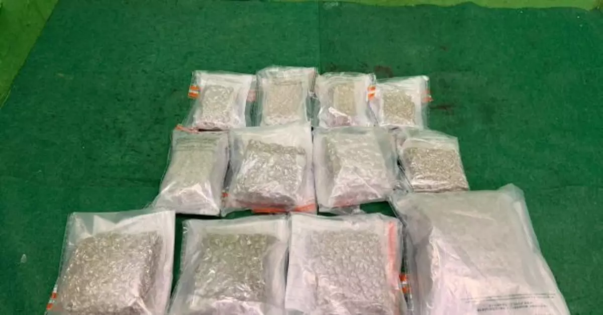 海關偵破兩宗毒品案檢獲約220萬元懷疑毒品