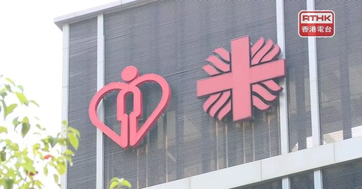 長沙灣昨晚兩私家車相撞　50歲私家車司機傷重不治