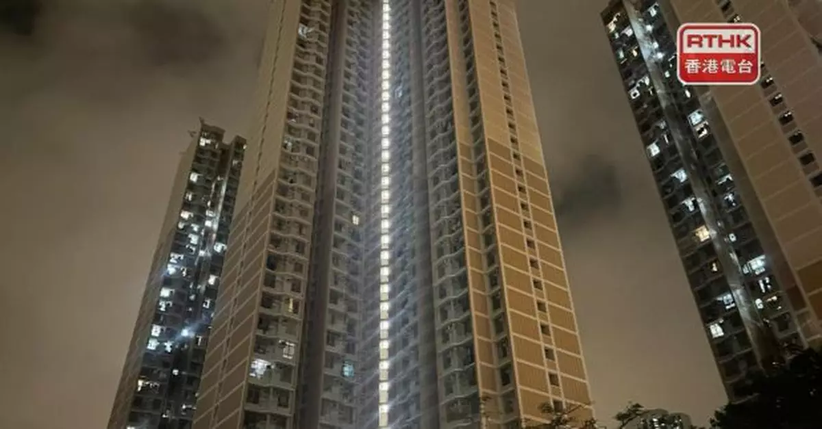 房屋署：喉管滲水令夏葵樓電機房短路　爭取早上6時前恢復電力