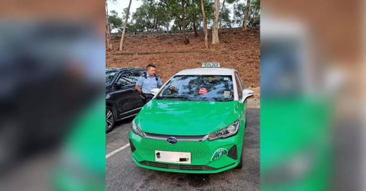 警方西貢打擊的士濫收車資　兩名司機分別被捕和票控