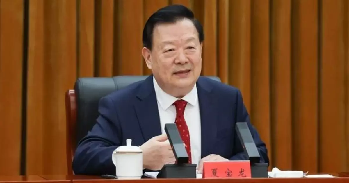 全國兩會 | 夏寶龍晤港澳人大政協 冀珍惜大好局面 心懷「國之大者」履職盡責