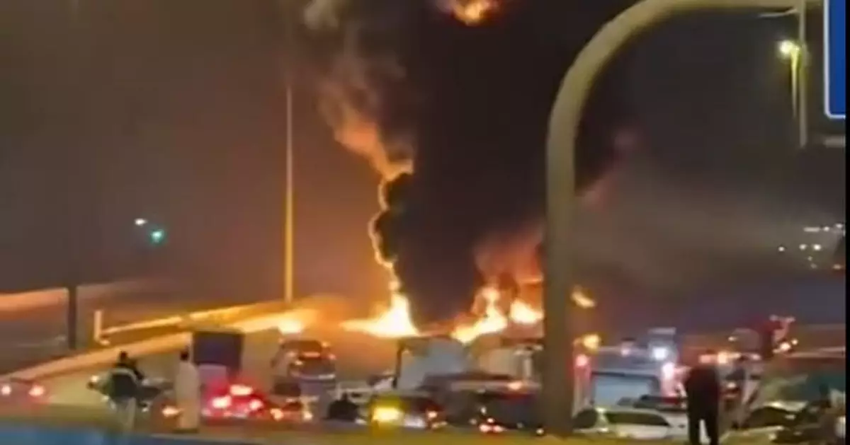 伊朗局勢 | 美國駐沙特大使館遭無人機襲擊起火