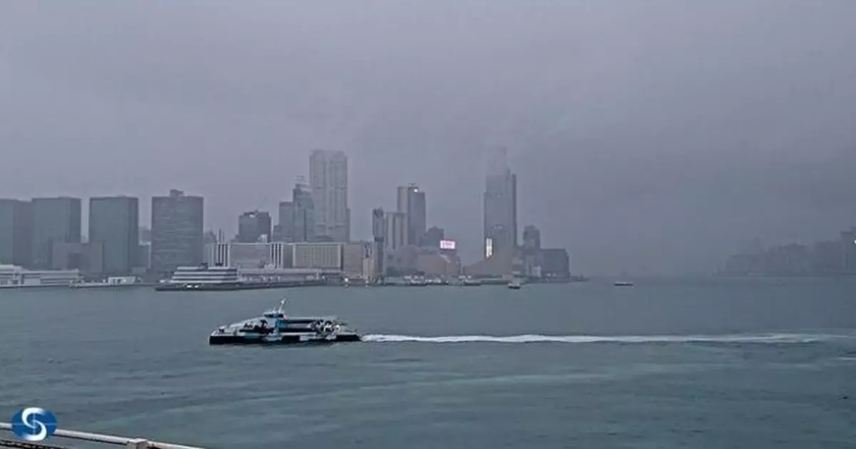 天氣 | 天文台 ： 多雲有雨天氣清涼最低15度 周末日間乾燥風勢頗大