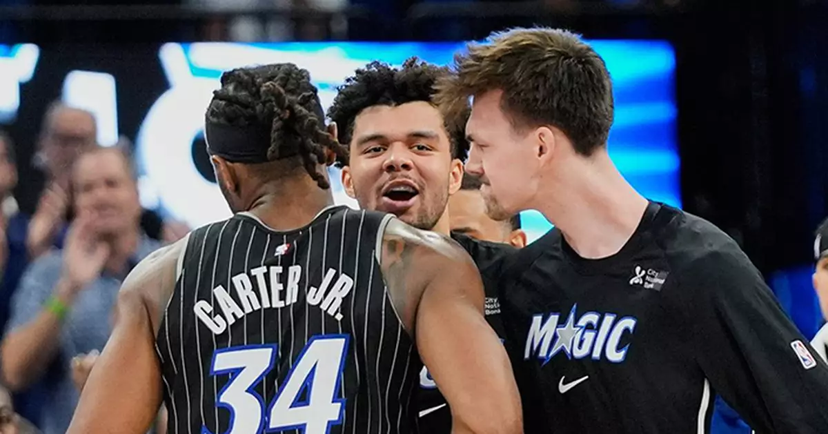 NBA魔術絕殺獨行俠 Wendell Carter Jr.最後一秒入樽致勝