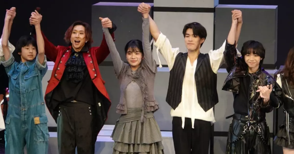 鹹魚肉餅豬仔包｜Manson從小朋友身上獲啟發 Yinhei大讚台前幕後應變力強全員團結做好表演