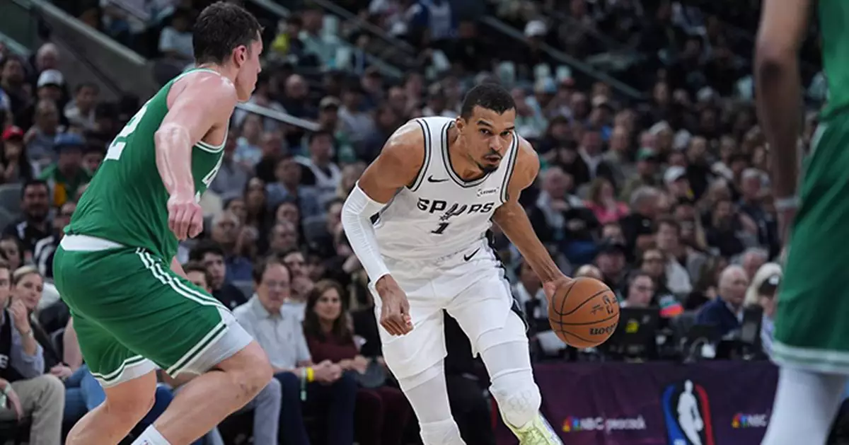 Victor Wembanyama轟39分領馬刺橫掃塞爾特人 Jaylen Brown不滿判決遭逐